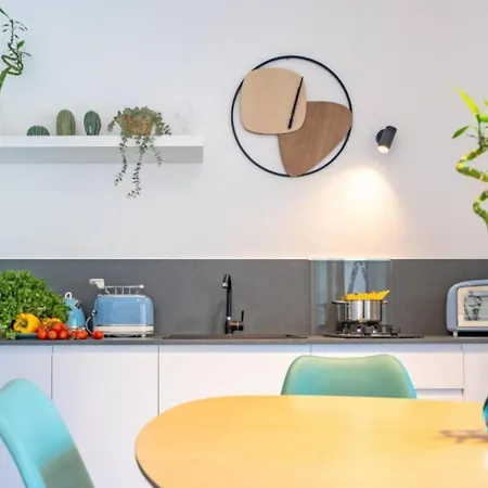 Baia Amuri 陶尔米纳