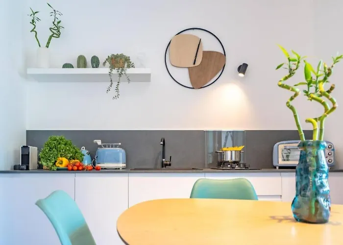 Baia Amuri 陶尔米纳